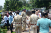 Mangaluru: Clash over land dispute at Kadri : 2 vehicles damaged, 2 injured